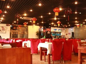Restaurant - GreenTree Inn Beijing Changping District Beiqijia Future Science & Technology City Hotel (Beijing)