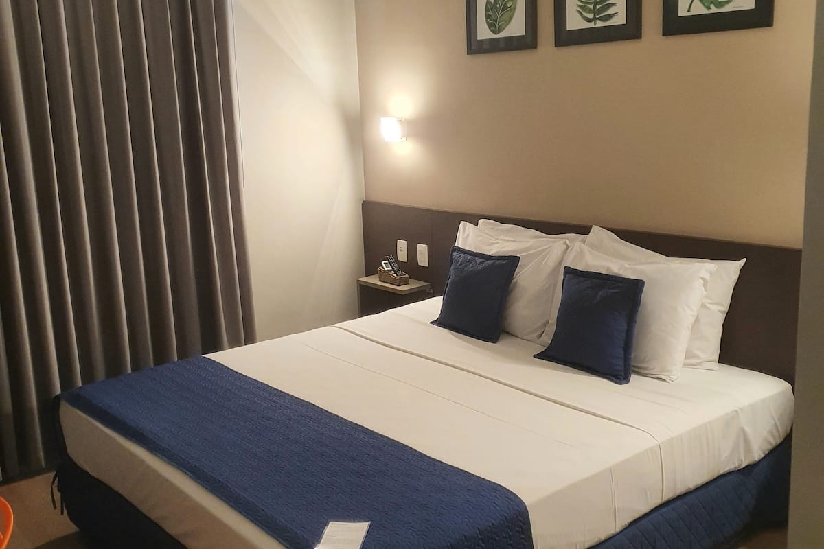 superior double room | minibar, in-room safe, desk, soundproofing