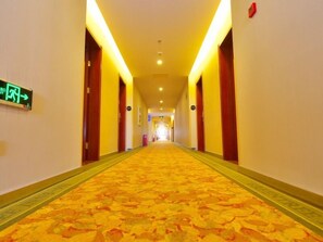 Hallway - GreenTree Inn ChangZhou East DongFang Road HengNai Logistics Park Express Hotel (Changzhou)