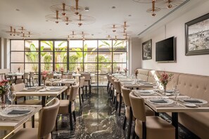 Restaurant - Arya Stadium Hotel (Barcelona)