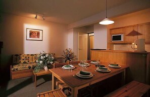 Wheelchair access - Residences Le Panoramic 1 & 2 (Les Angles)