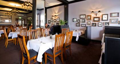 Katoomba Hotel