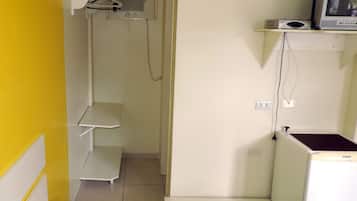 Standard Room | 1 bedroom, minibar, cribs/infant beds, free WiFi