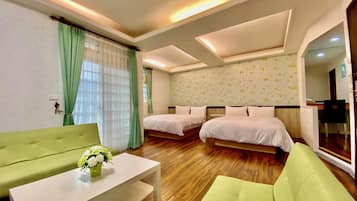 Design Twin Room, 2 Double Beds