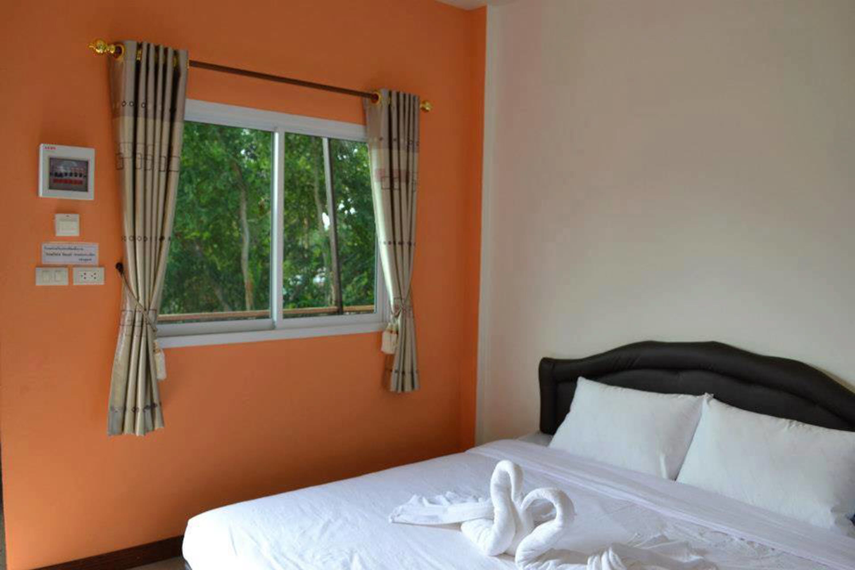 Standard Double Room | Free WiFi