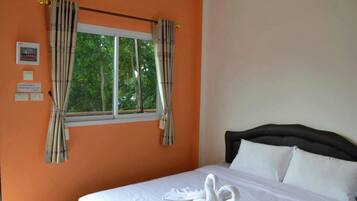 Standard Double Room | Free WiFi
