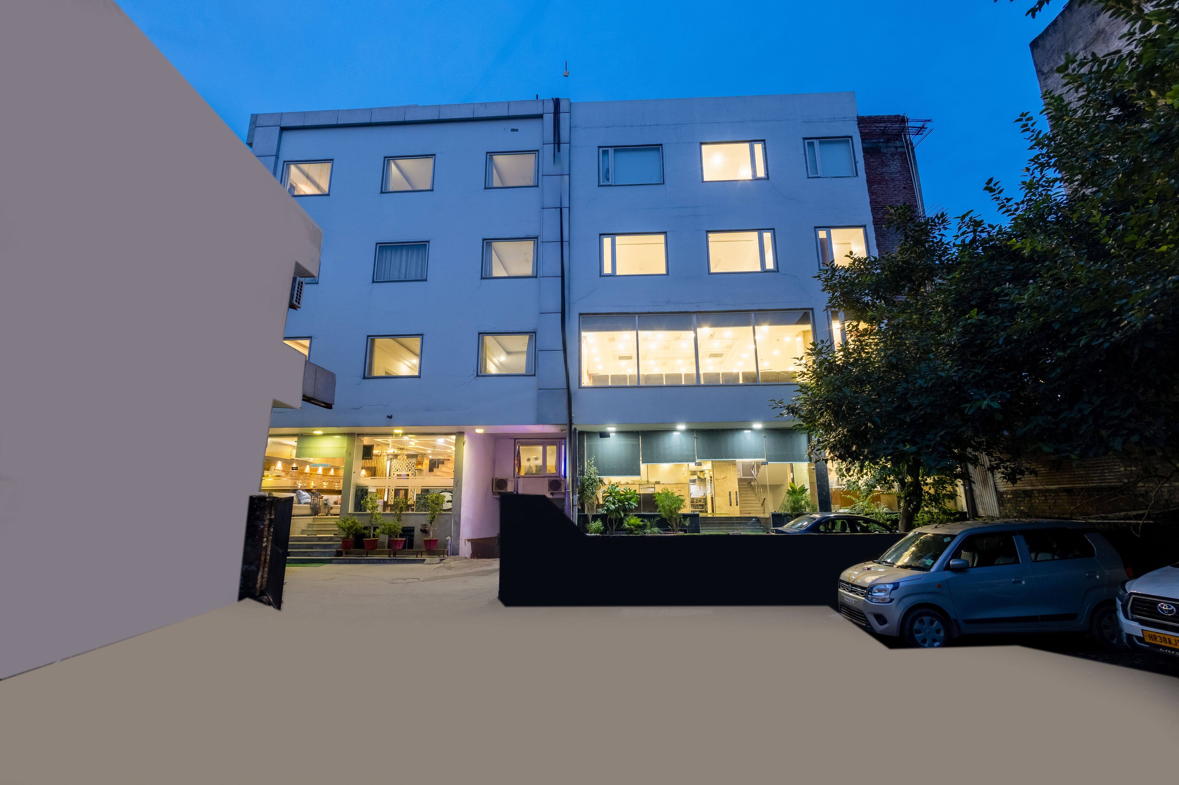 Foto - Arch - Near Aerocity New Delhi