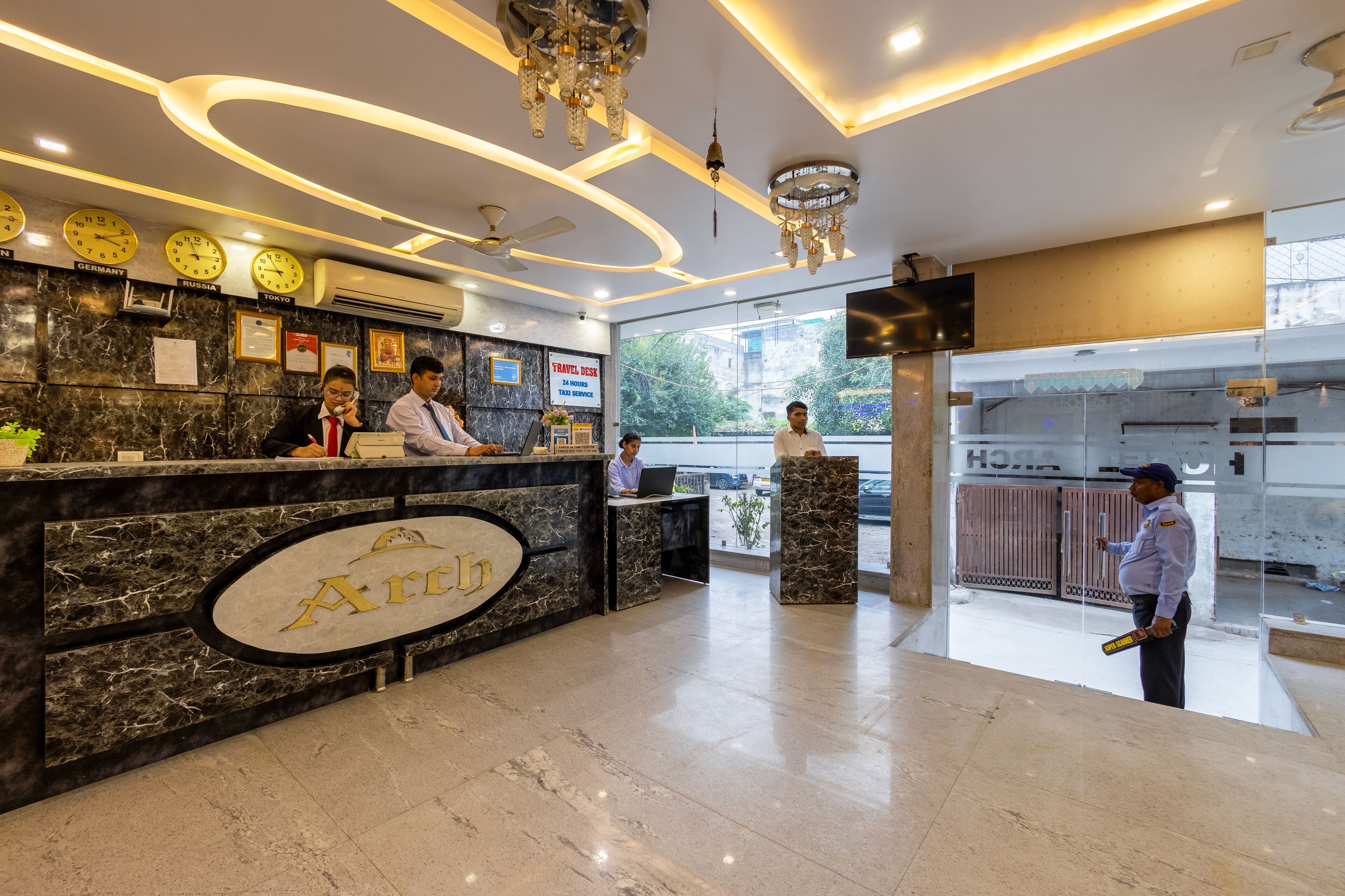 Foto - Arch - Near Aerocity New Delhi