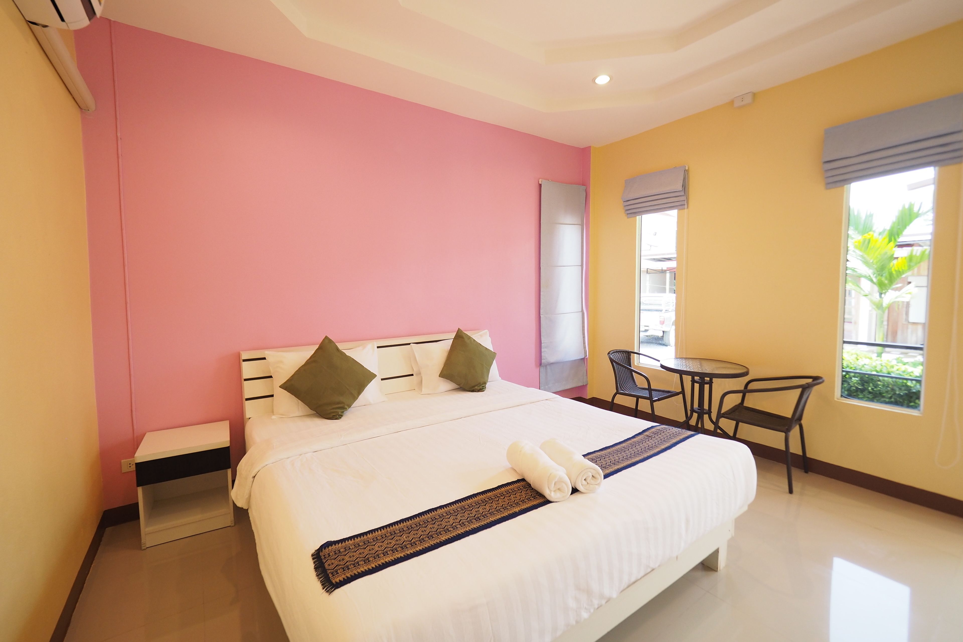 Standard Double Room | Free WiFi
