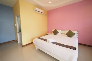 Standard Double Room | Free WiFi - Nan For You Resort (Phu Phiang)