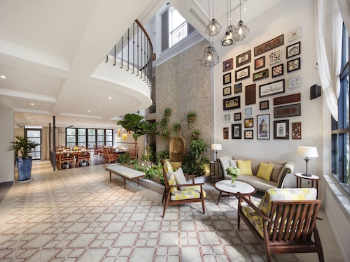 Maison De Camille Boutique Hotel