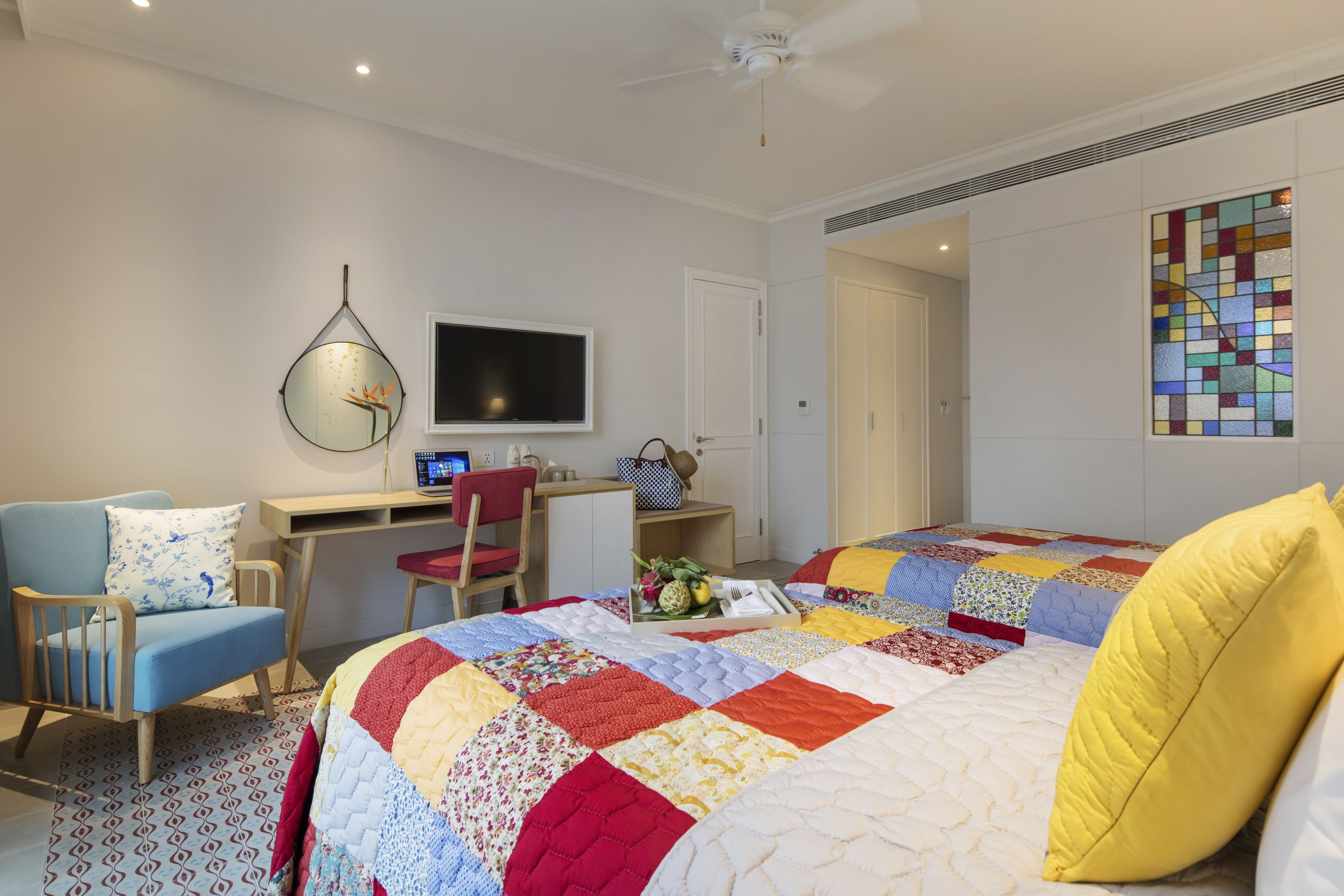 artist family room | 1 bedroom, premium bedding, pillow-top beds, minibar