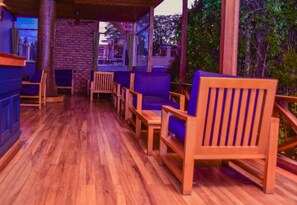 Balcony - Troos Hotel (Kampala)