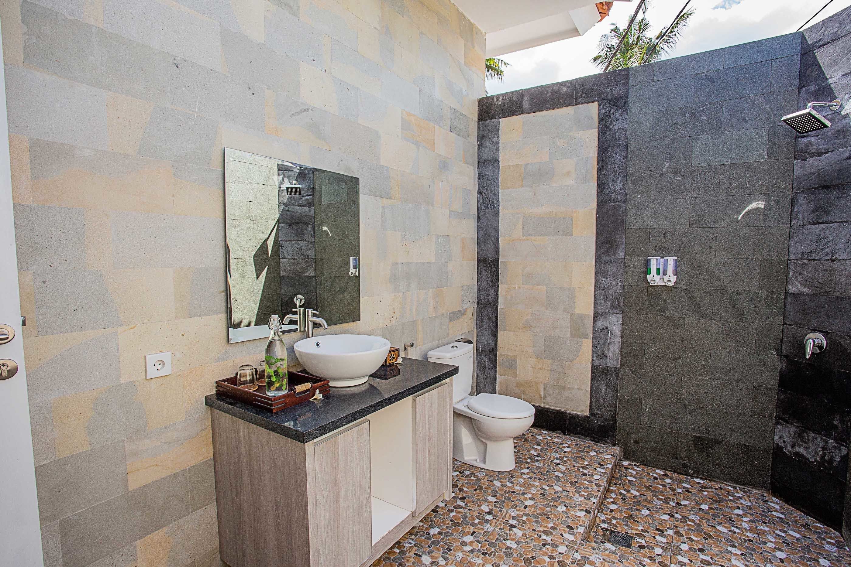 family quadruple room, 2 bedrooms, 2 bathrooms, pool view | bathroom | shower, free toiletries, hair dryer, towels