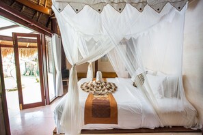 In-room safe, desk, blackout drapes, free WiFi - Sanghyang Bay Villas (Lembongan Island)