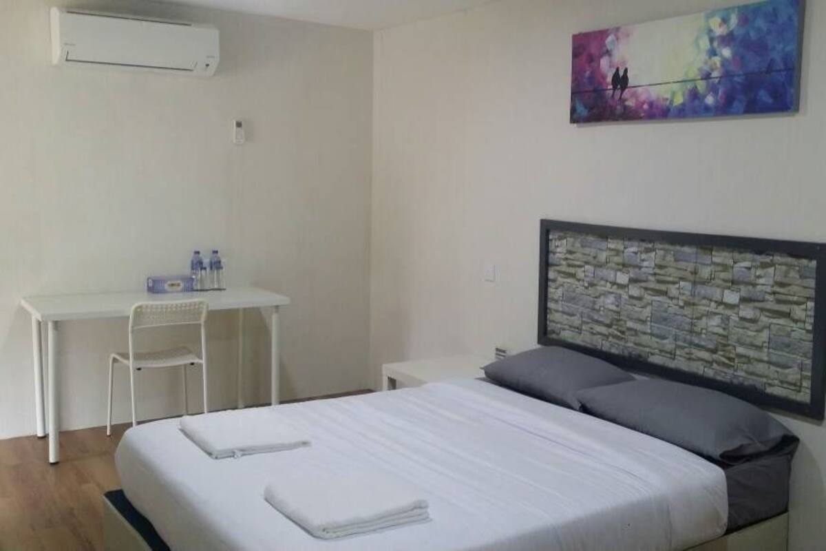 Chalet, 1 Bedroom | Iron/ironing board, free WiFi