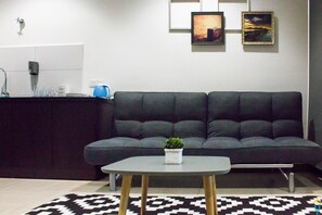 Studio Room with 2 Queen Beds | Ruang tamu