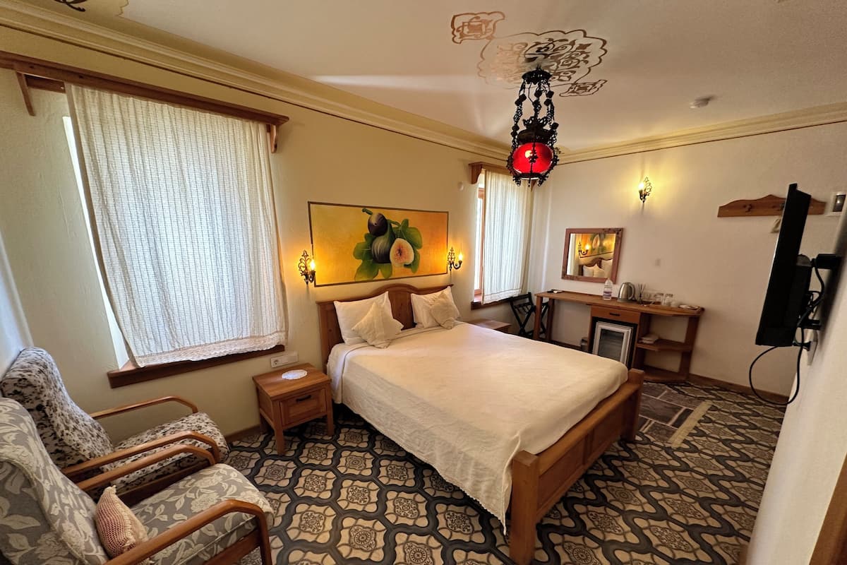 Rom – standard | Minibarvarer (inkludert), skrivebord og wi-fi (inkludert)