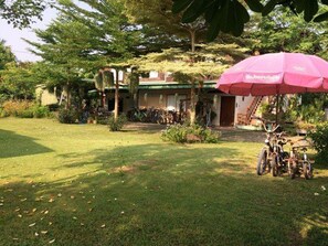 Interior entrance - Diamond Homestay Nan (Nan)