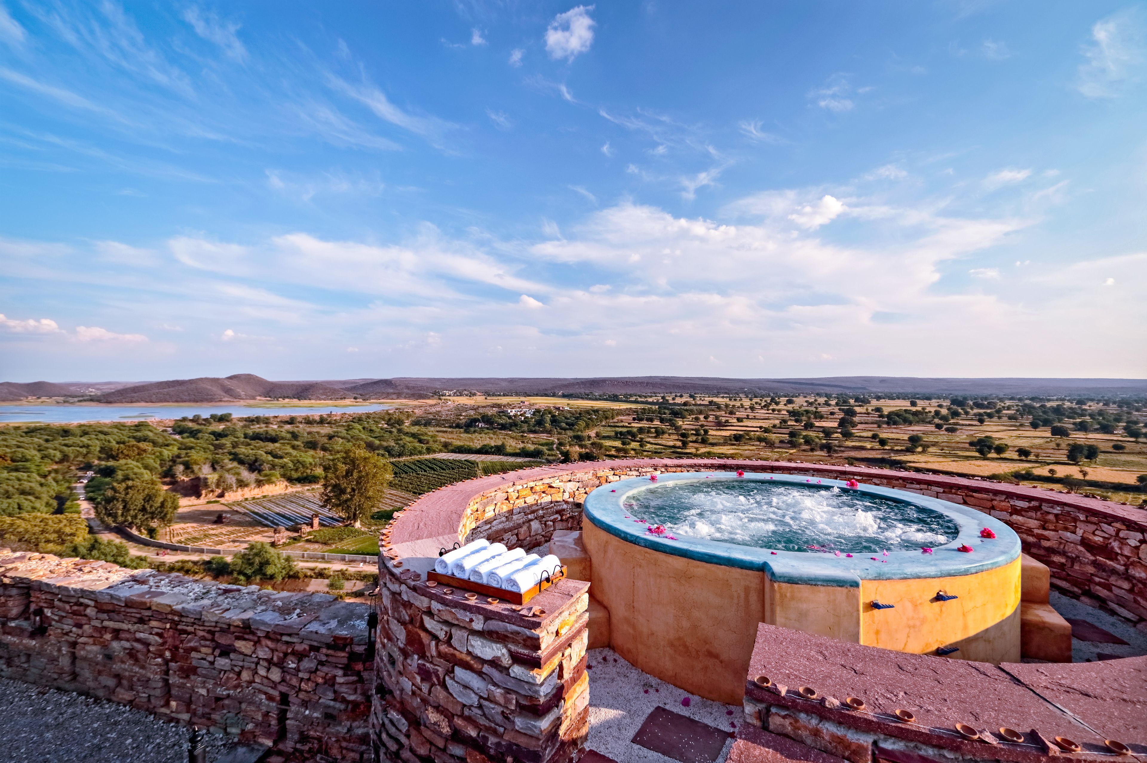 Luxury Suite, 1 King Bed, Valley View | Outdoor spa tub