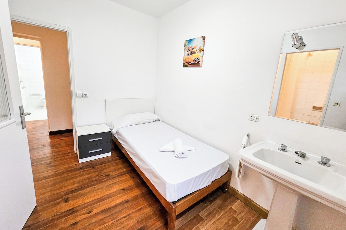 Familie chalet, 5 slaapkamers | 1 slaapkamer, individueel gedecoreerd, individueel gemeubileerd