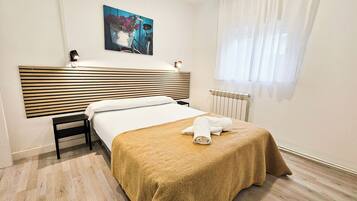 Superior Apartment, 1 Bedroom | 1 bedroom, individually decorated, individually furnished