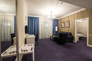 Minibar, in-room safe, desk, rollaway beds