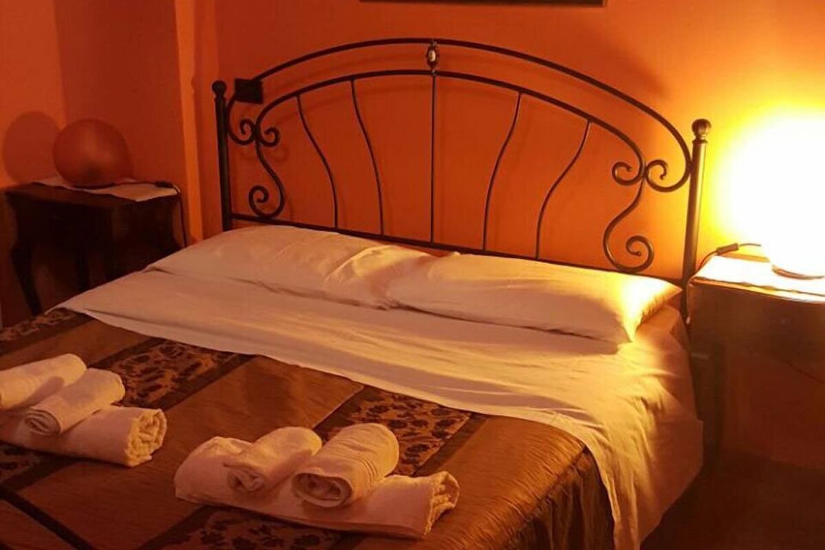 Minibar, in-room safe, soundproofing, free cots/infant beds