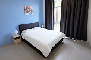 3 Bedroom Penthouse | 1 bedroom