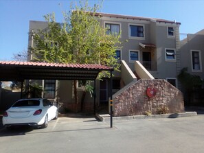 Front of property - The Royal Princess Garden in Fourways (Sandton)