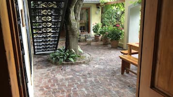 Quadruple Room Ground Floor | Pemandangan dari kamar