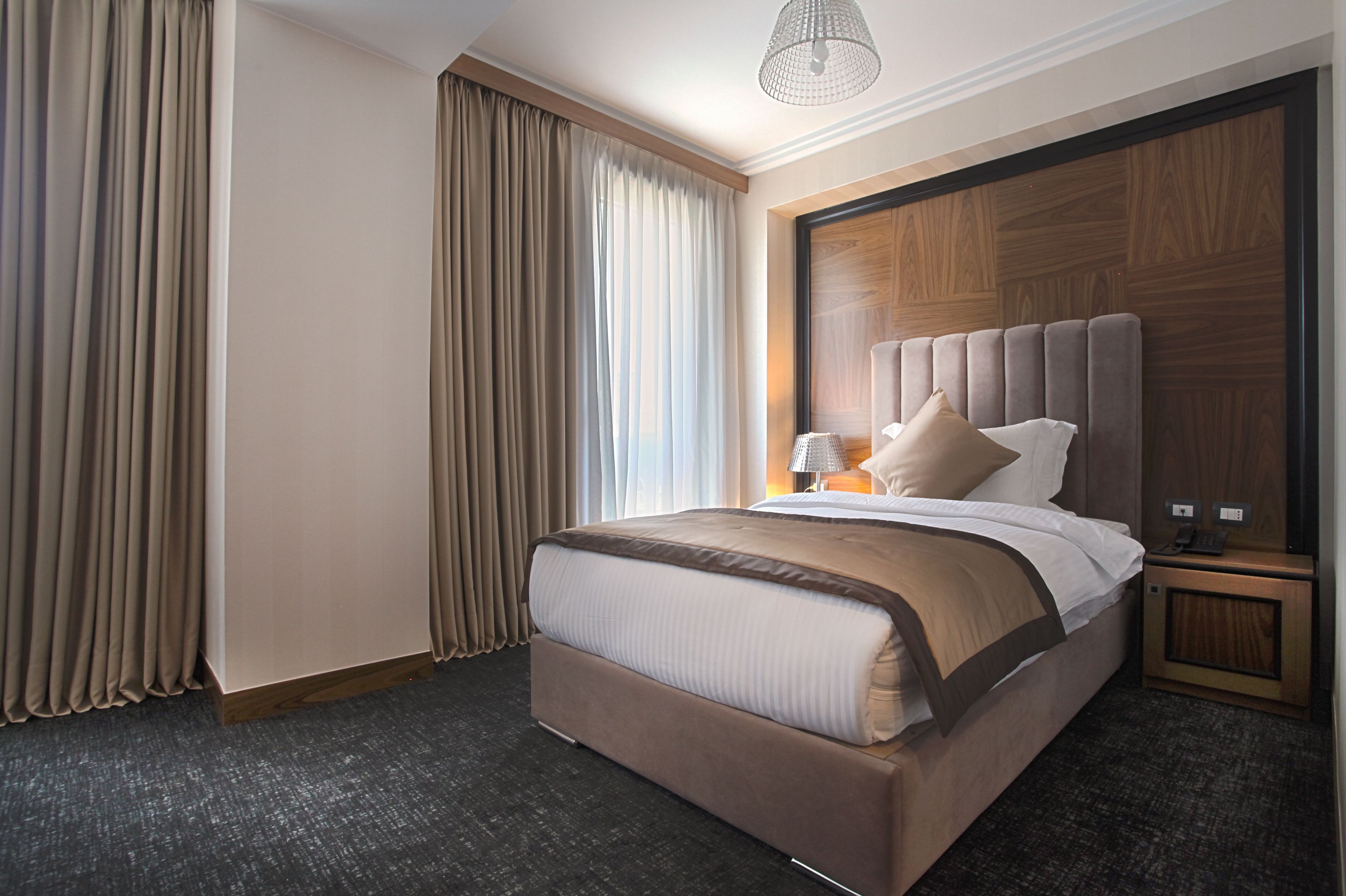 deluxe single room, 1 large single bed, balcony, park view | view from room