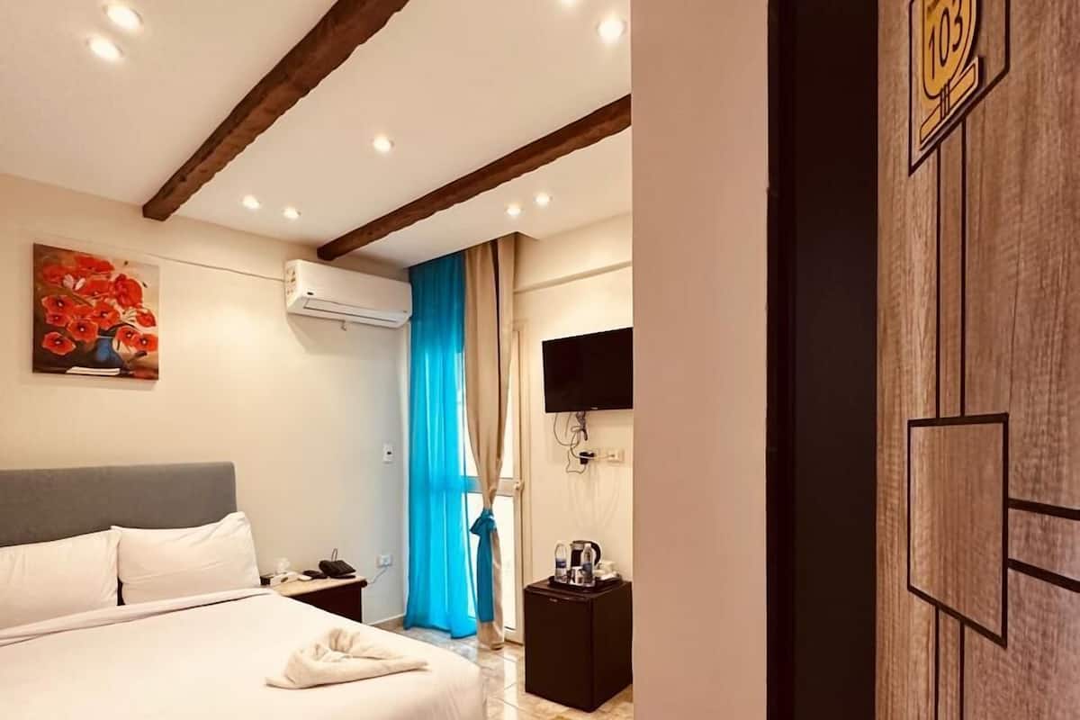 Minibar, desk, laptop workspace, soundproofing