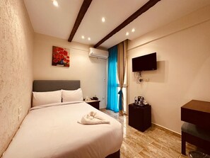 Sábanas de algodón egipcio, ropa de cama de alta calidad y minibar 