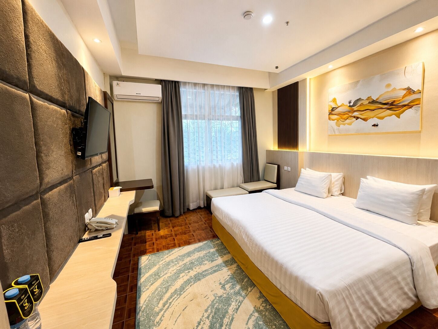 Kamar Double Deluks | Meja kerja, tirai kedap cahaya, dan Wi-Fi gratis