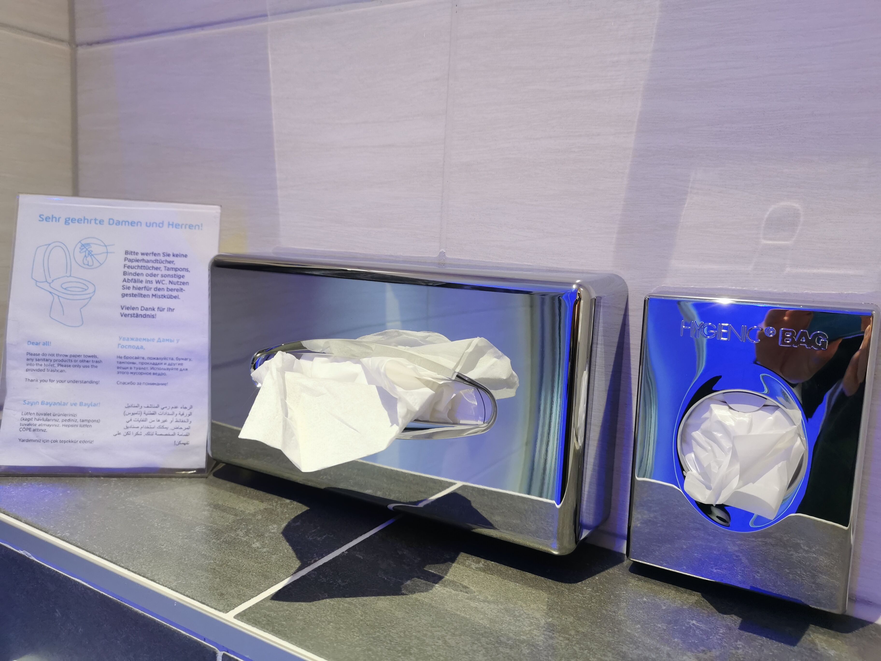 rainfall showerhead, hair dryer, towels