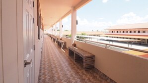 رواق