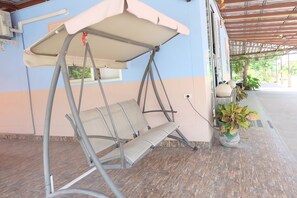 ลานระเบียง/นอกชาน