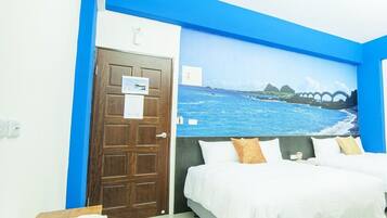 Deluxe Quadruple Room | Blackout drapes, rollaway beds, bed sheets, wheelchair access