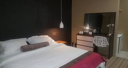 La Signature Guest House