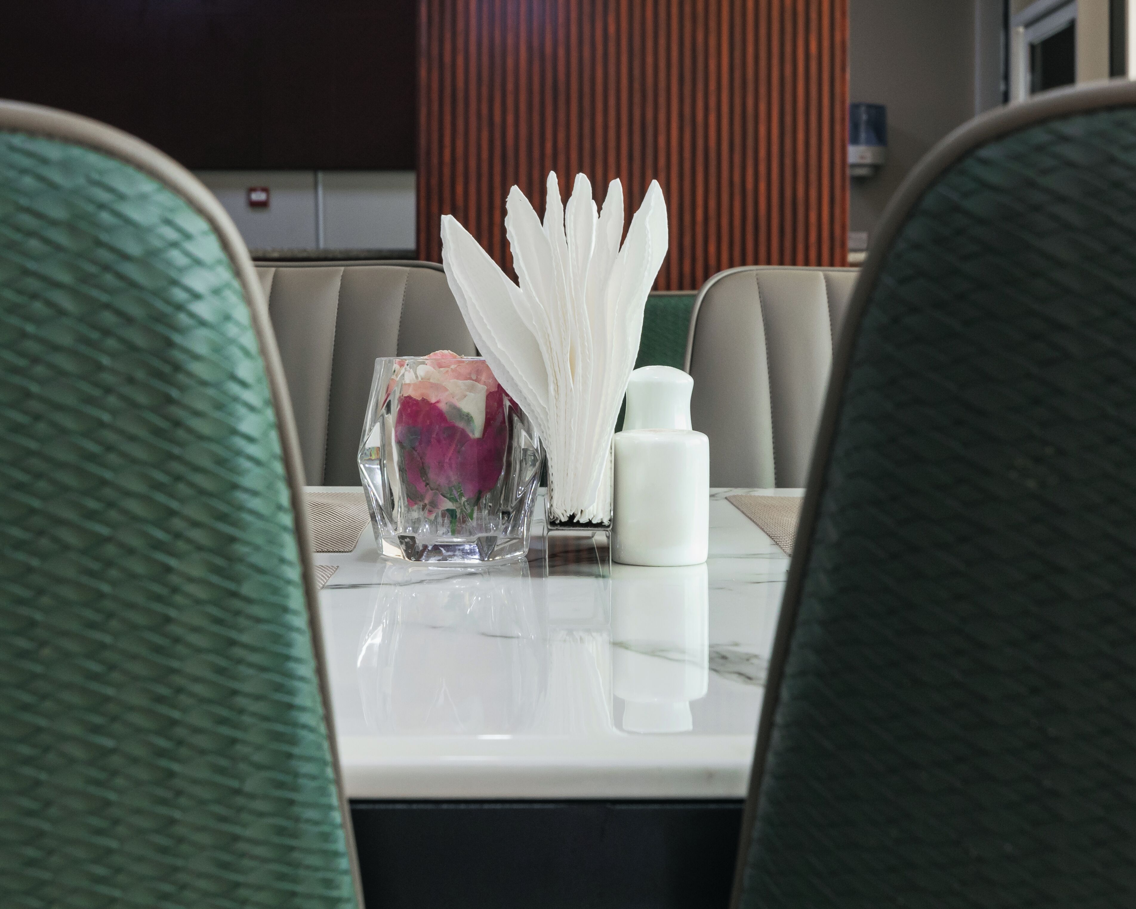 breakfast, lunch and dinner served