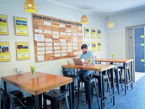 Printers - Mora Hostel (Mendoza)