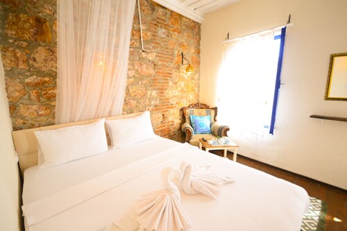 Ayvalik Moda Pansiyon