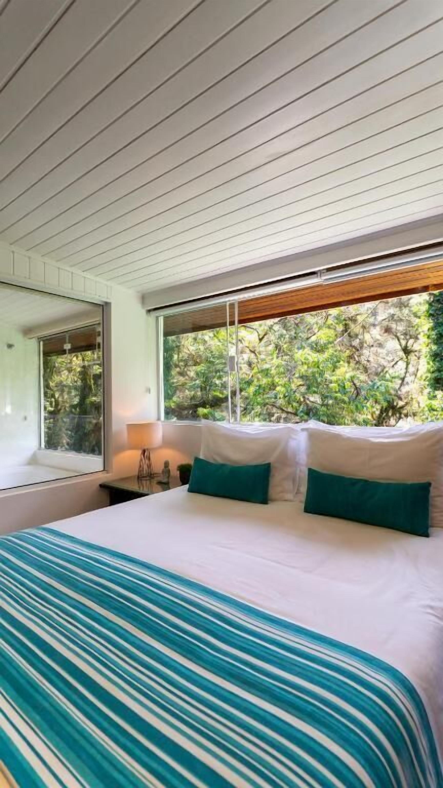 Chalé Master Apple Com Banheira de Hidromassagem Dupla | Hypo-allergenic bedding, minibar, blackout drapes, free WiFi