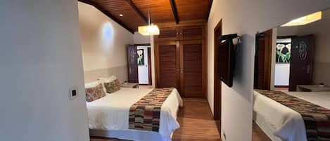 Ropa de cama hipoalergénica, minibar, cortinas blackout y wifi gratis