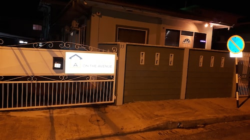 Woodbrook on the Avenue