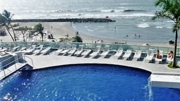 Alberca al aire libre