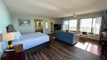 Premium-Zimmer, 1 King-Bett (Not Dog Friendly Room) | Verdunkelungsvorhänge, Bügeleisen/Bügelbrett, Babybetten, WLAN