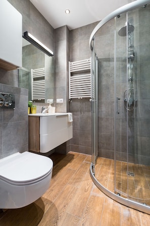 Exclusive Penthouse | Bathroom