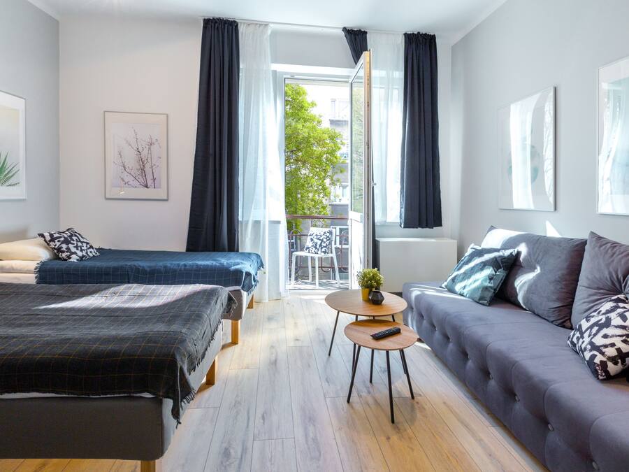 Premium bedding, individually decorated, desk, laptop workspace